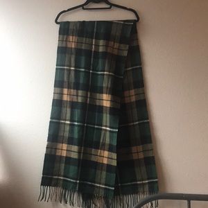 Green and tan plaid scarf